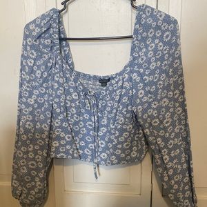 Women’s cropped long sleeve